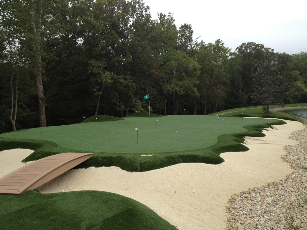 Artificial Putting Green